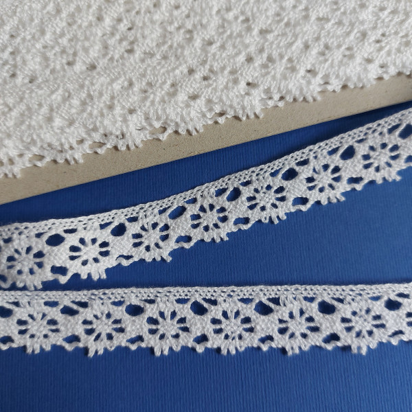 Art. 268 - White Bobbin Lace Border - 1,5 cm Width